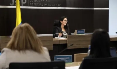 La magistrada auxiliar de la JEP, Ana María Mondragón