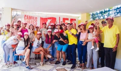 Camilo Torres, candidato a la Asamblea del Atlántico, en el recorrido que hizo por el sur del Atlántico