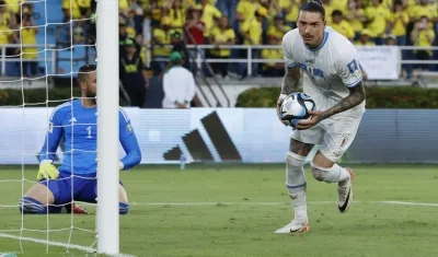 Darwin Núñez tras marcar, de pena máxima, el gol del empate uruguayo.