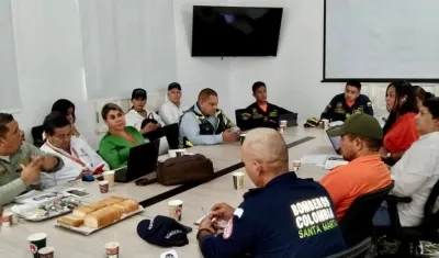 Autoridades inician plan de ruta para seguridad en Santa Marta durante el receso escolar.