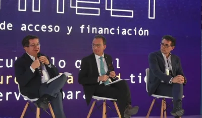 Fernando Ruiz y Alejandro Gaviria, en la charla de NetCare