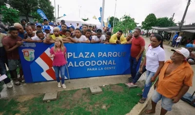 Entrega de Plaza de Algodonal.