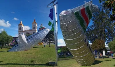 Imágenes del avión alusivo al accidente.
