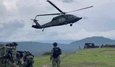 Fuerzas militares en la búsqueda de Luis Manuel Díaz.