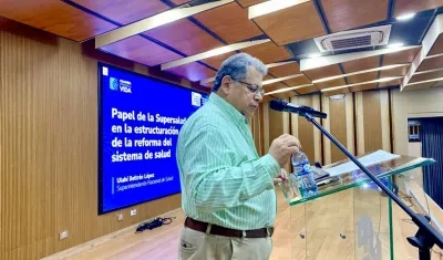 El Superintendente de Salud en la Universidad Popular del Cesar