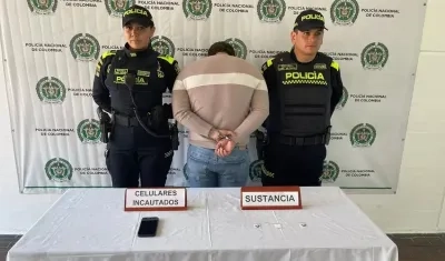 El profesor señalado de vender tusi