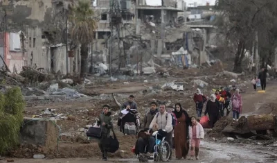 Los palestinos se abren paso desde el norte de la Franja de Gaza.