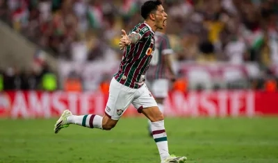 Germán Cano, celebra el gol en el primer tiempo.
