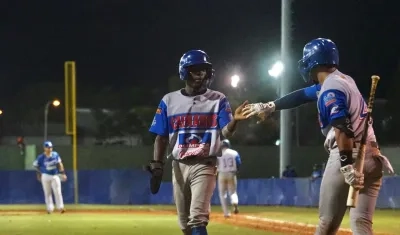 Édgar Barrios anotó, de 'caballito', la carrera que puso a ganar 3-2 a Caimanes en la octava entrada 