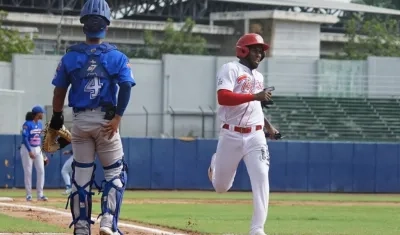 Tigres anotó cinco carreras en el segundo episodio.