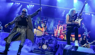 La banda británica de heavy metal Iron Maiden.