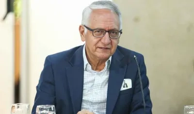 Guillermo Jaramillo, Ministro de Salud.