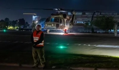  Un helicóptero del Ejército israelí que transportó a rehenes israelíes liberados por el grupo islamista Hamás.