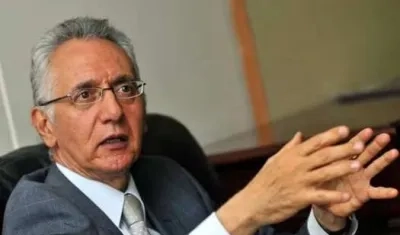 Guillermo Alfonso Jaramillo, Ministro de Salud.