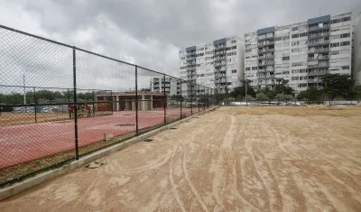 Parque en el barrio Villa Carolina.