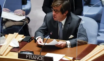 El representante permanente de Francia ante las Naciones Unidas, Nicolas de Rivière. 