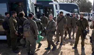 Soldados de Israel en medio de la tregua.
