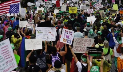 Manifestantes a favor del aborto participan en una marcha frente a la Casa Blanca, en Washington.