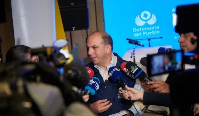 Carlos Camargo, Defensor de Pueblo