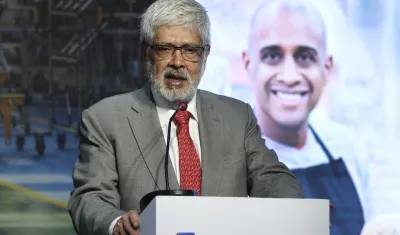 El Mincomercio Germán Umaña en la cumbre Colombia Investment Summit en Bogotá.