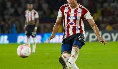 Gabriel Fuentes reaparecerá con Junior ante Águilas Doradas, este miércoles.  