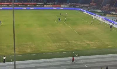 Así se vio el gramado del estadio Metropolitano en el partido Junior-Huila. 