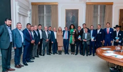 Reunión del Presidente Gustavo Petro con 14 gobernadores electos.