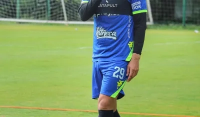 Teófilo Gutiérrez en un entrenamiento con el Deportivo Cali.