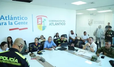 Consejo de Seguridad Departamental, presidido por el Secretario del Interior Yesid Turbay.. 