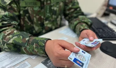 Entrega de libretas militares. 