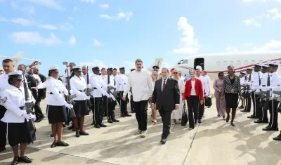 Nicolás Maduro en la ciudad de Kingstown.