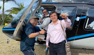 Olmedo López, acompañado del Presidente Gustavo Petro