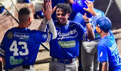 Dayan Frías anotó la primera carrera de Vaqueros ante Caimanes. 