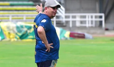 Álvaro Hernández llega al Unión procedente de Leones de Itagüí.