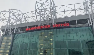 Los dueños del Manchester United habían puesto en venta al club en 2022.