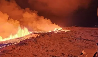 Momento preciso de la erupción del volcán