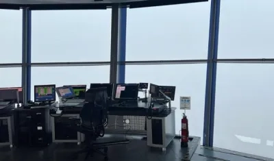 Poco visibilidad desde la torre de control del aeropuerto El Dorado. 