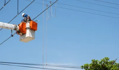 Air-e hace un llamado al no uso de serpentinas metalizadas.
