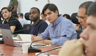 Los concejales Estefanel Gutiérrez, Juan David Abisambra y Santiago Arias.