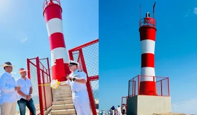 El faro tiene una luz con un alcance de 12 millas náuticas.