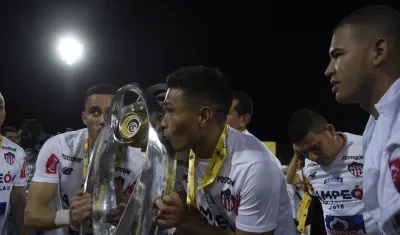 Teófilo fue campeón en cinco oportunidades con Junior.