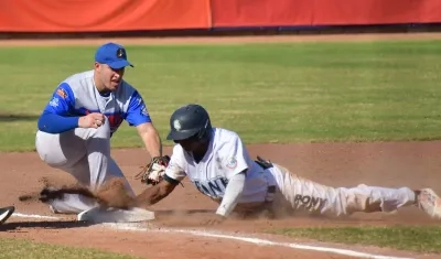 La Serie Intercontinental de Béisbol tendrá la participación de seis equipos. 