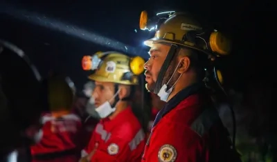 Son 150 socorristas que siguen en labores de rescate de cuerpos