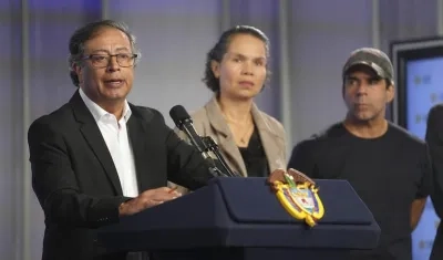 El presidente Petro, la MinDeportes Astrid Rodríguez y el alcalde Alex Char