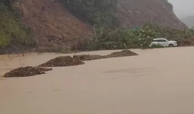 La tragedia ocurrió en el kilómetro 17 de la vía Quibdó-Medellín