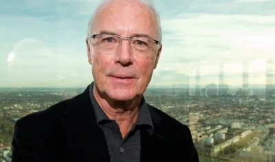 Franz Beckenbuer, campeón con Alemania coo jugador y como entrenador.  