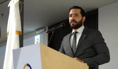 Carlos Zuluaga, contralor encargado.