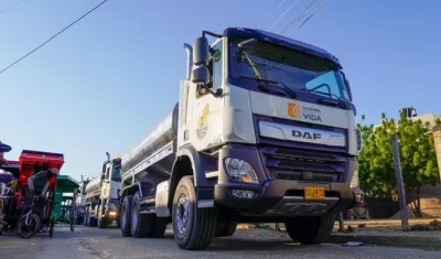 Uno de los carrotanques enviados a La Guajira. 