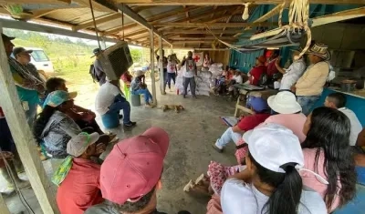 Cruz Roja llevó mercados a familias confinadas en Antioquia.
