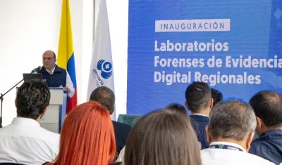 El Defensor del Pueblo, Carlos Camargo.